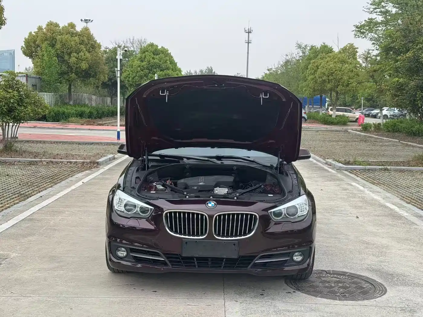 BMW 5 Series GT 2015 528i Luxury фото 5