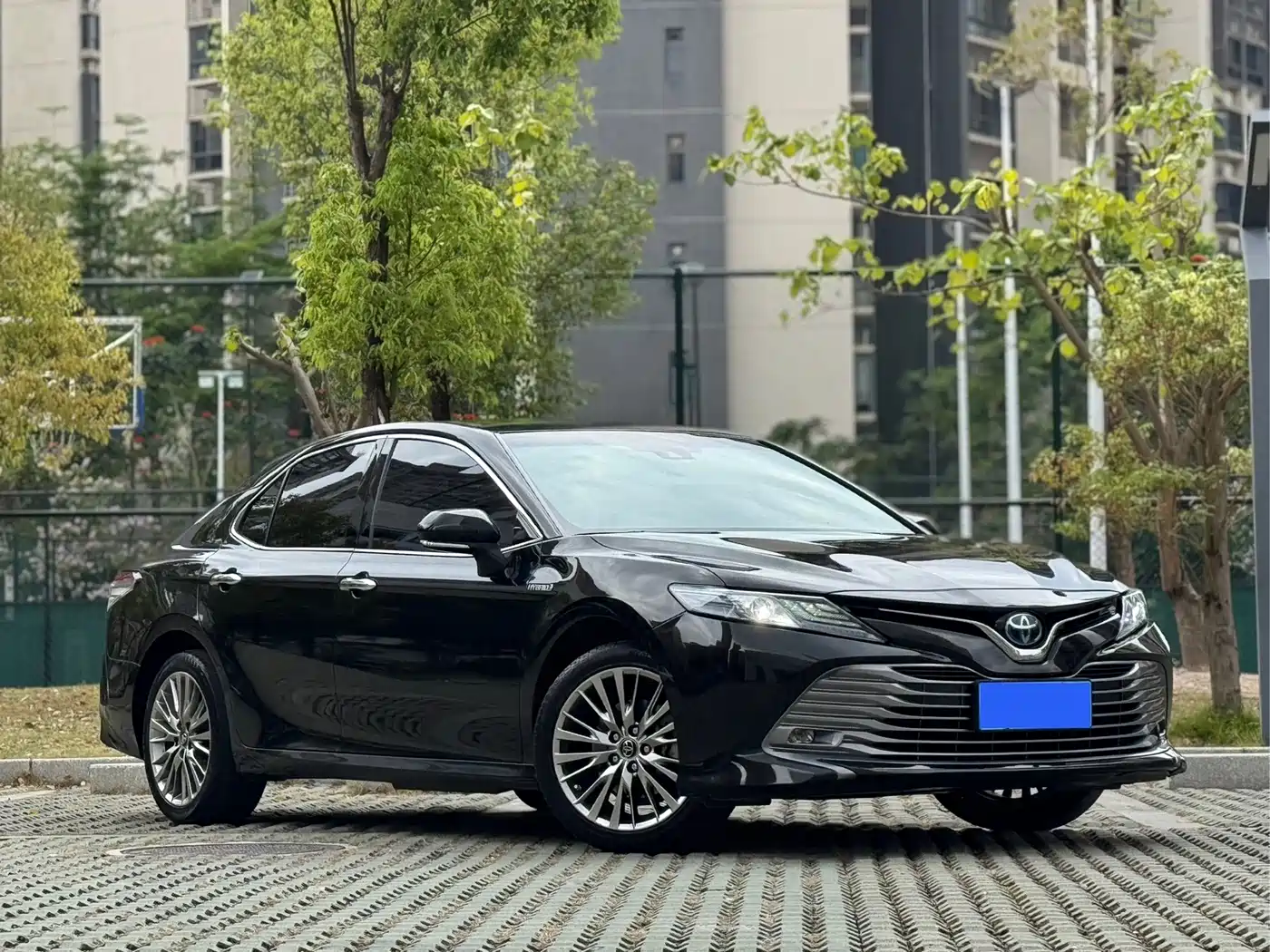 Toyota Camry 2019 Hybrid 2.5HG Luxury Edition China V фото 4