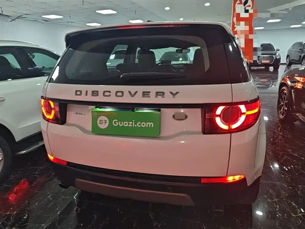 Land Rover Discovery Sport 2016 2.0T SE фото 6