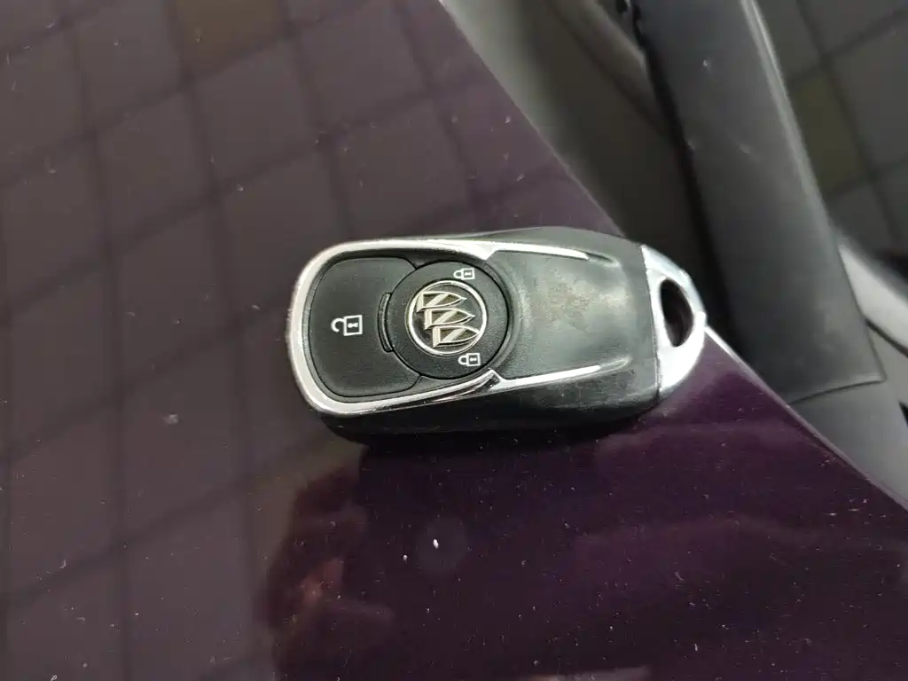 Buick GL6 2021 2021 323T Mild Hybrid Connected Luxury