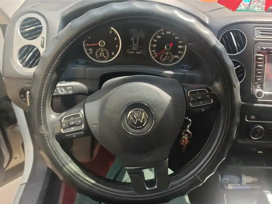 Volkswagen Tiguan 2015 1.8TSI Automatic 2WD Comfortline фото 15