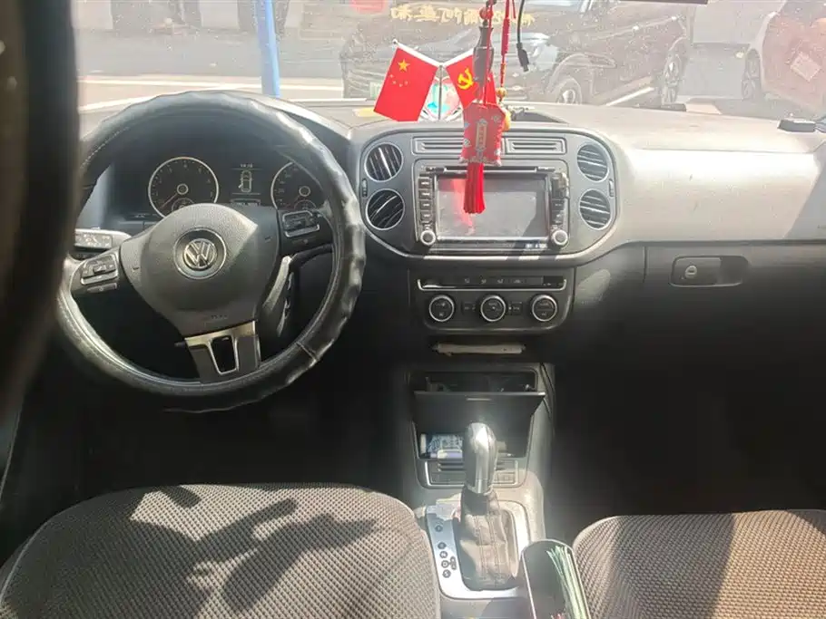 Volkswagen Tiguan 2015 1.8TSI Automatic 2WD Comfortline фото 12