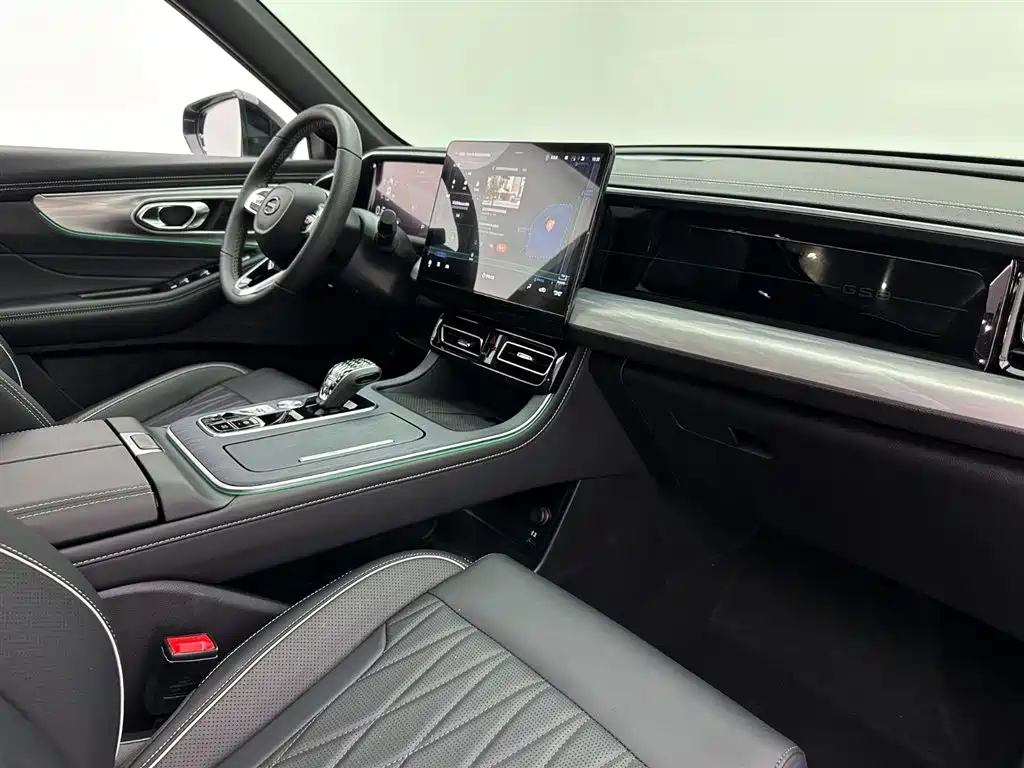 GAC TRUMPCHI GS8