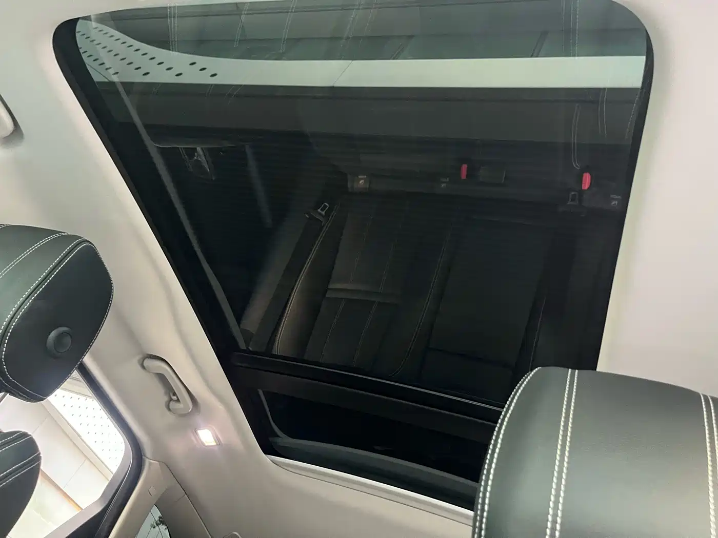 Land Rover Range Rover Velar 2018 2017 P250 S