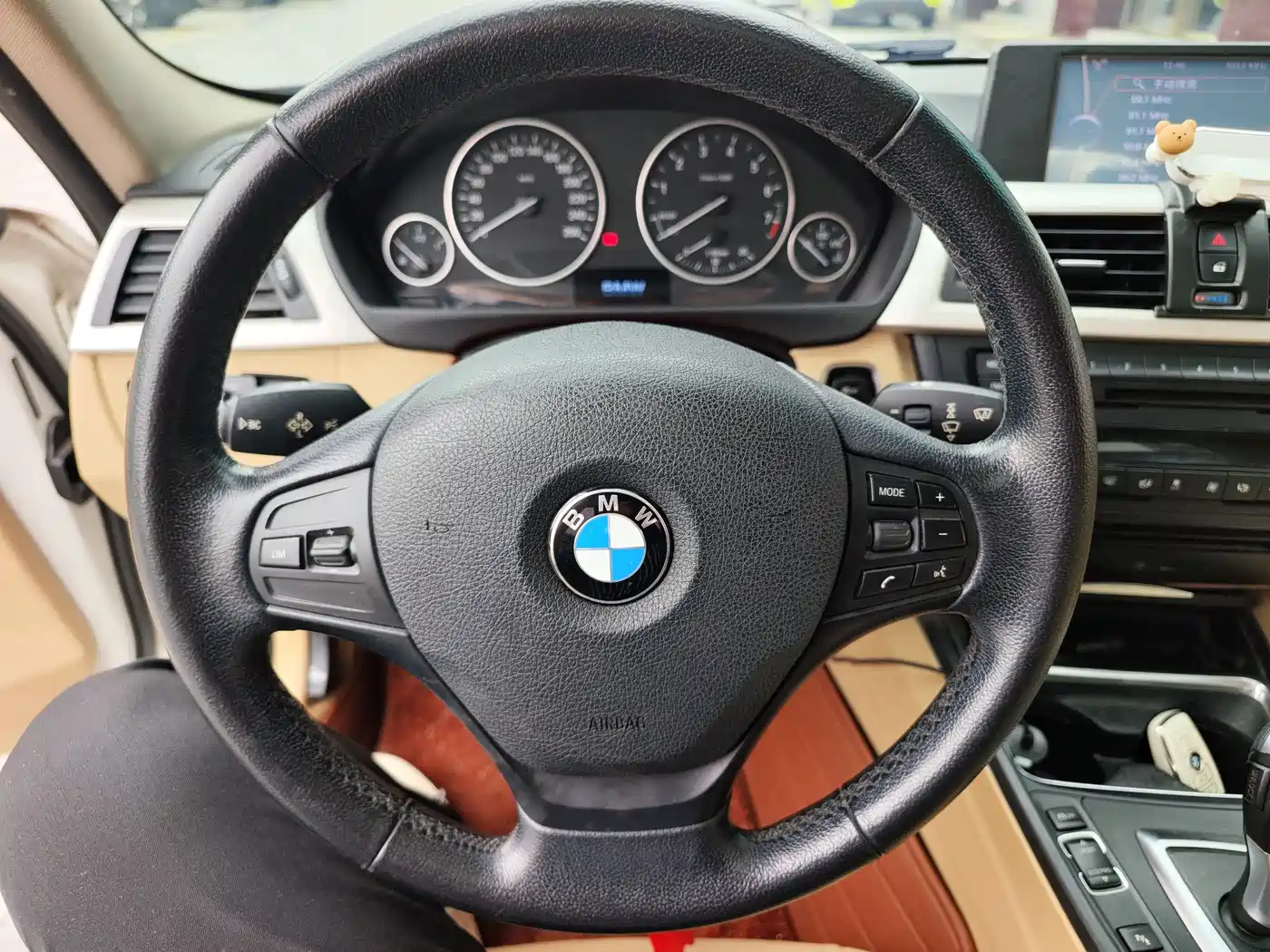 BMW 3 Series 2014 320Li Fashion фото 9