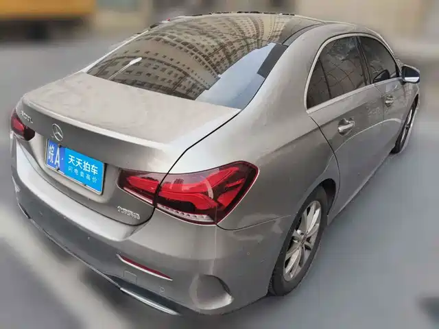 Mercedes-Benz A-Class 2021 A 200 L Sport Sedan Dynamic Type — фото 2