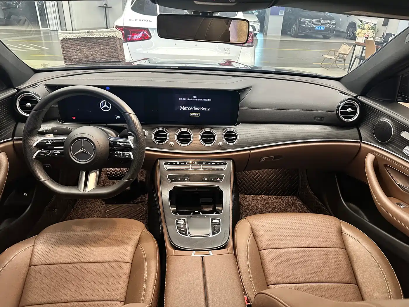 Mercedes-Benz E-Class 2021 E 300 L Sport Fashion фото 9