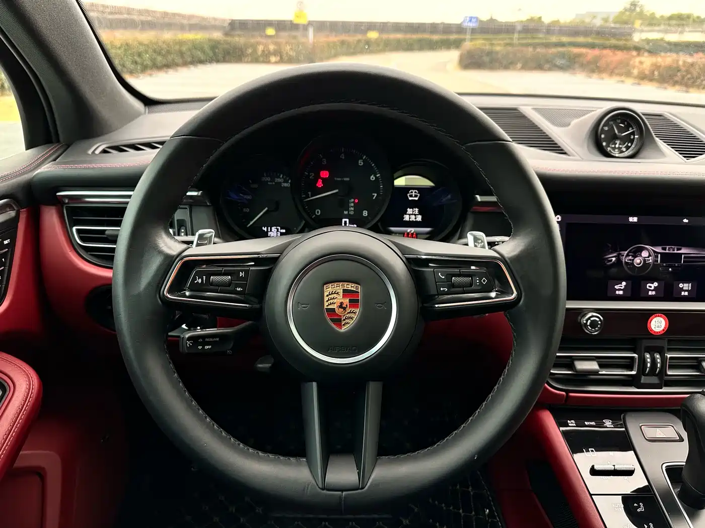 Porsche Macan 2024 Macan 2.0T фото 15