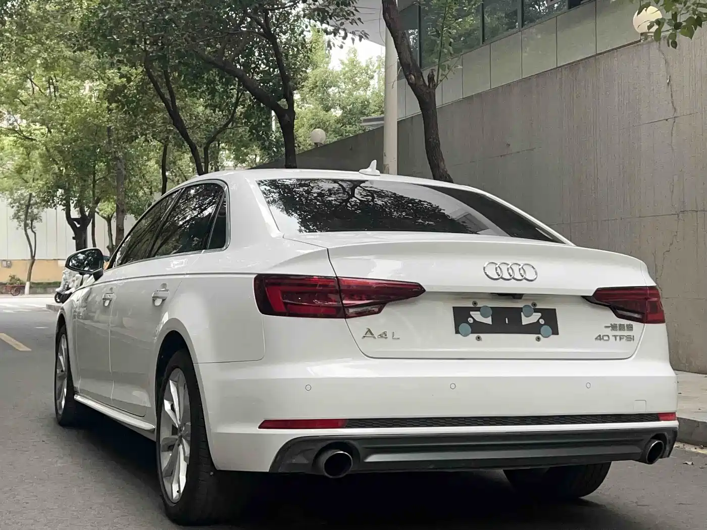 Audi A4L 2018 30th Anniversary 40 TFSI Fashion фото 6