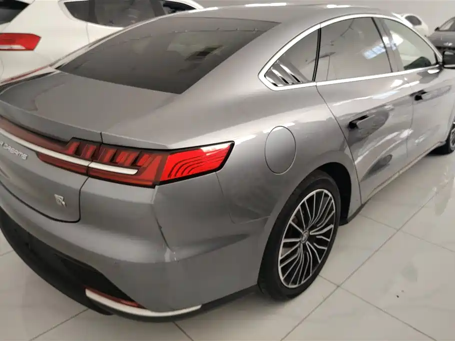 BYD HAN