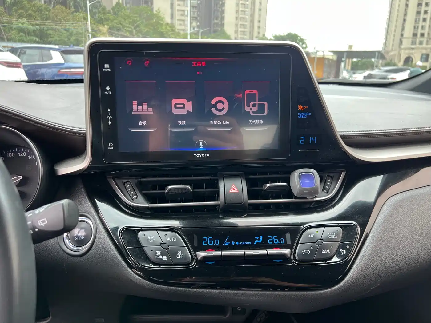 Toyota IZOA 2018 2.0L Yixuan Sunroof Edition China V фото 12