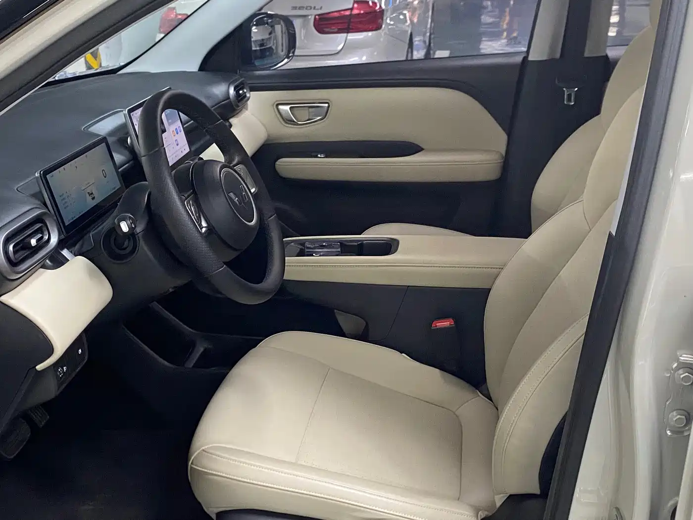 Wuling Motors Wuling Binguo PLUS 2025 2024 Model 330km 5-Seater