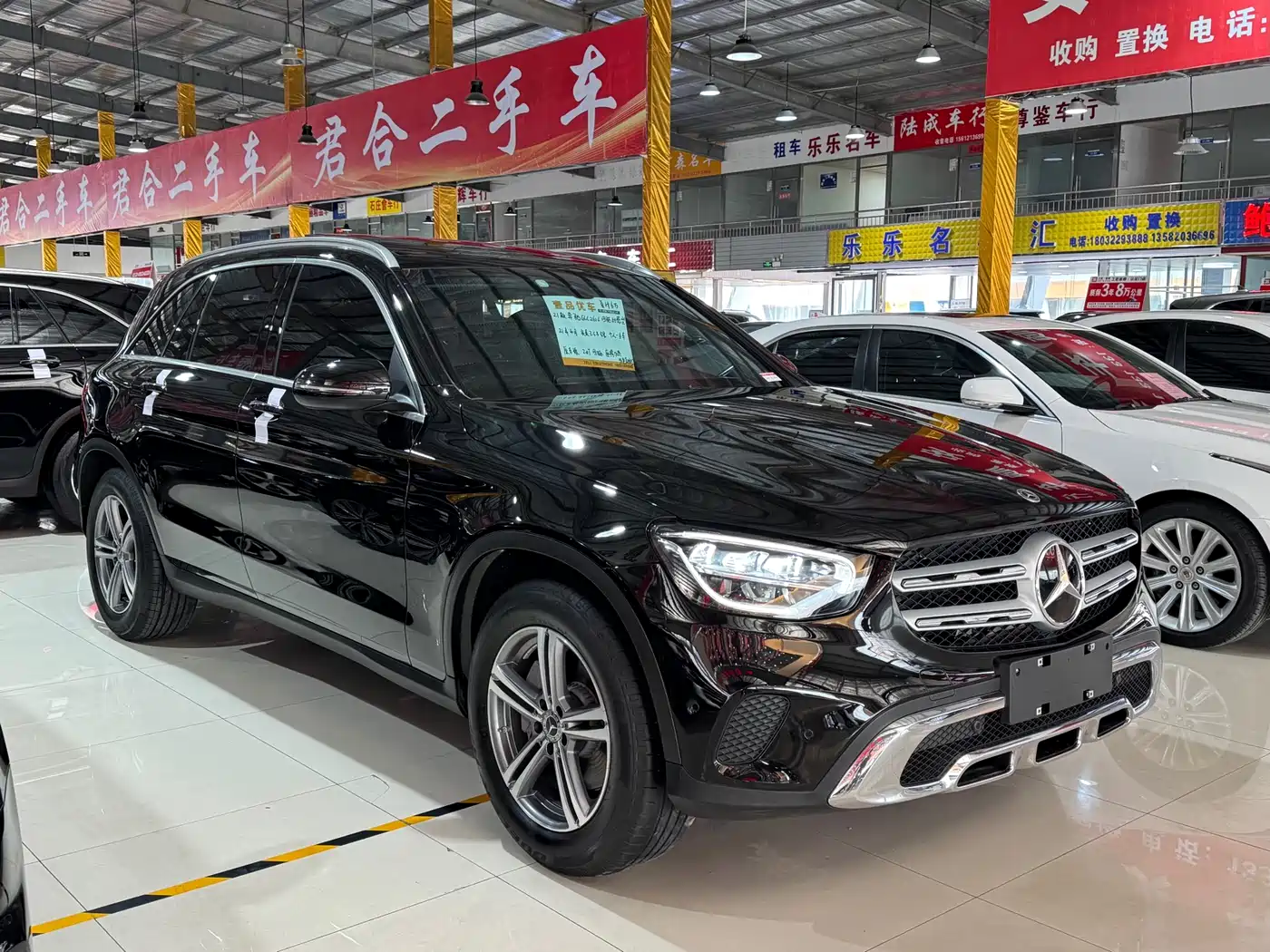 MERCEDES-BENZ GLC