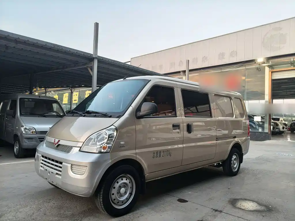 Wuling Motors Wuling Rongguang 2021 — пригон из Китая
