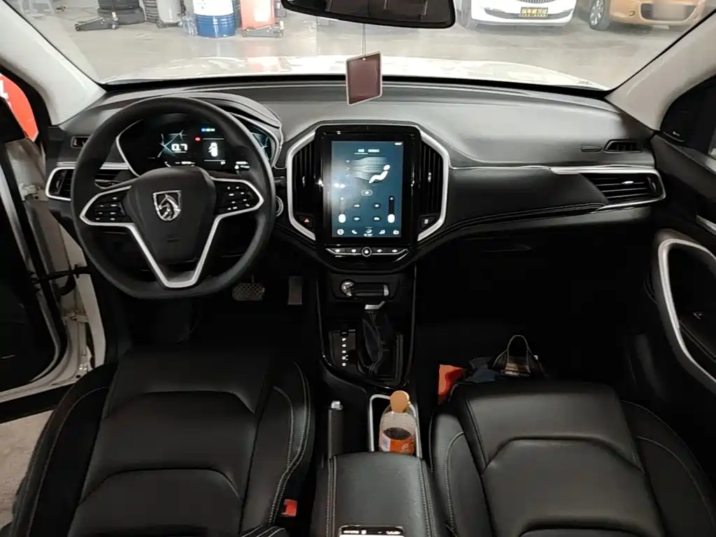 Baojun 530 2020 2020 1.5T CVT Luxury Connect 6-seater