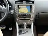 Фото 13 - Lexus IS