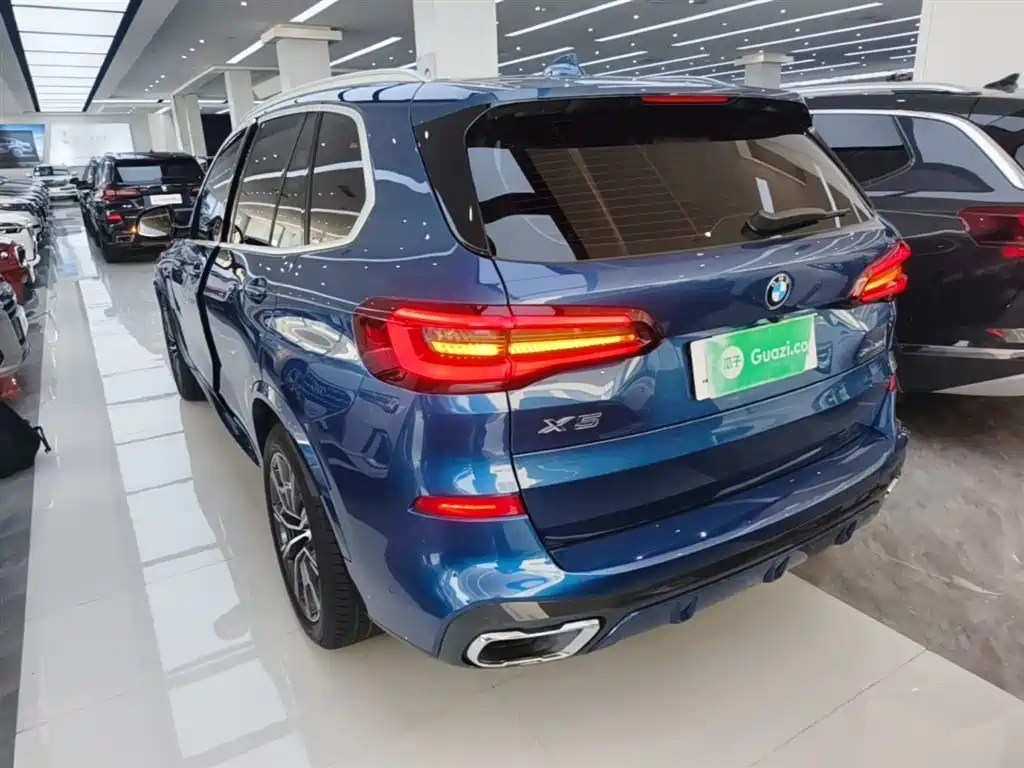 BMW X5 (IMPORTED)
