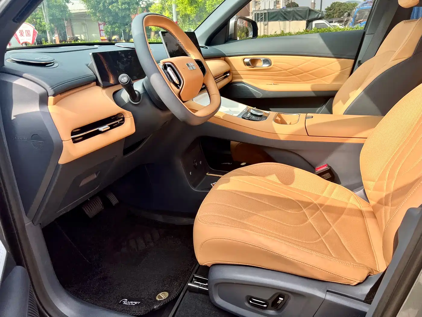 Geely Galaxy Galaxy Starship 7 EM-i 2025 120km Navigation Edition фото 15