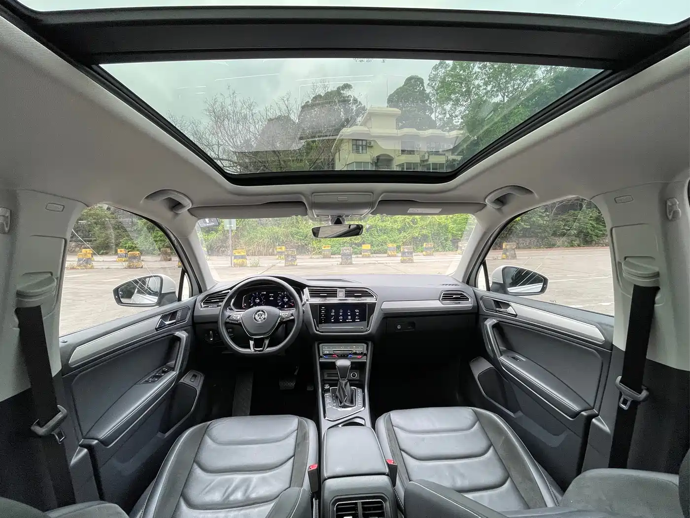 Volkswagen Tiguan L PHEV 2020 430PHEV Plug-in Hybrid Premium Edition фото 18