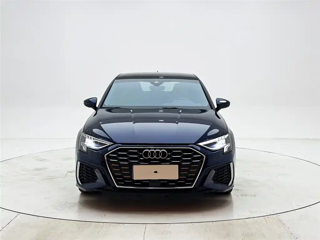 Audi A3 2022 Sportback 35 TFSI Style Sport фото 2