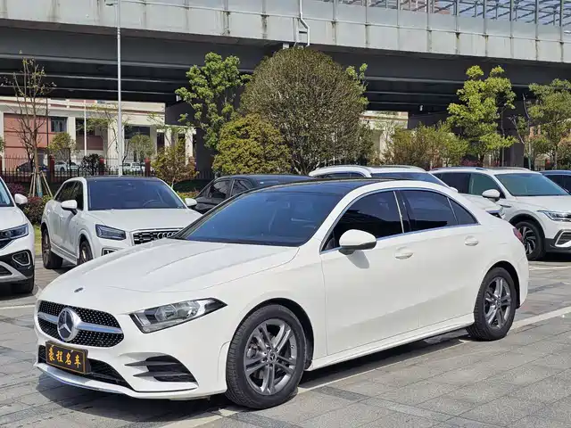 MERCEDES-BENZ A CLASS