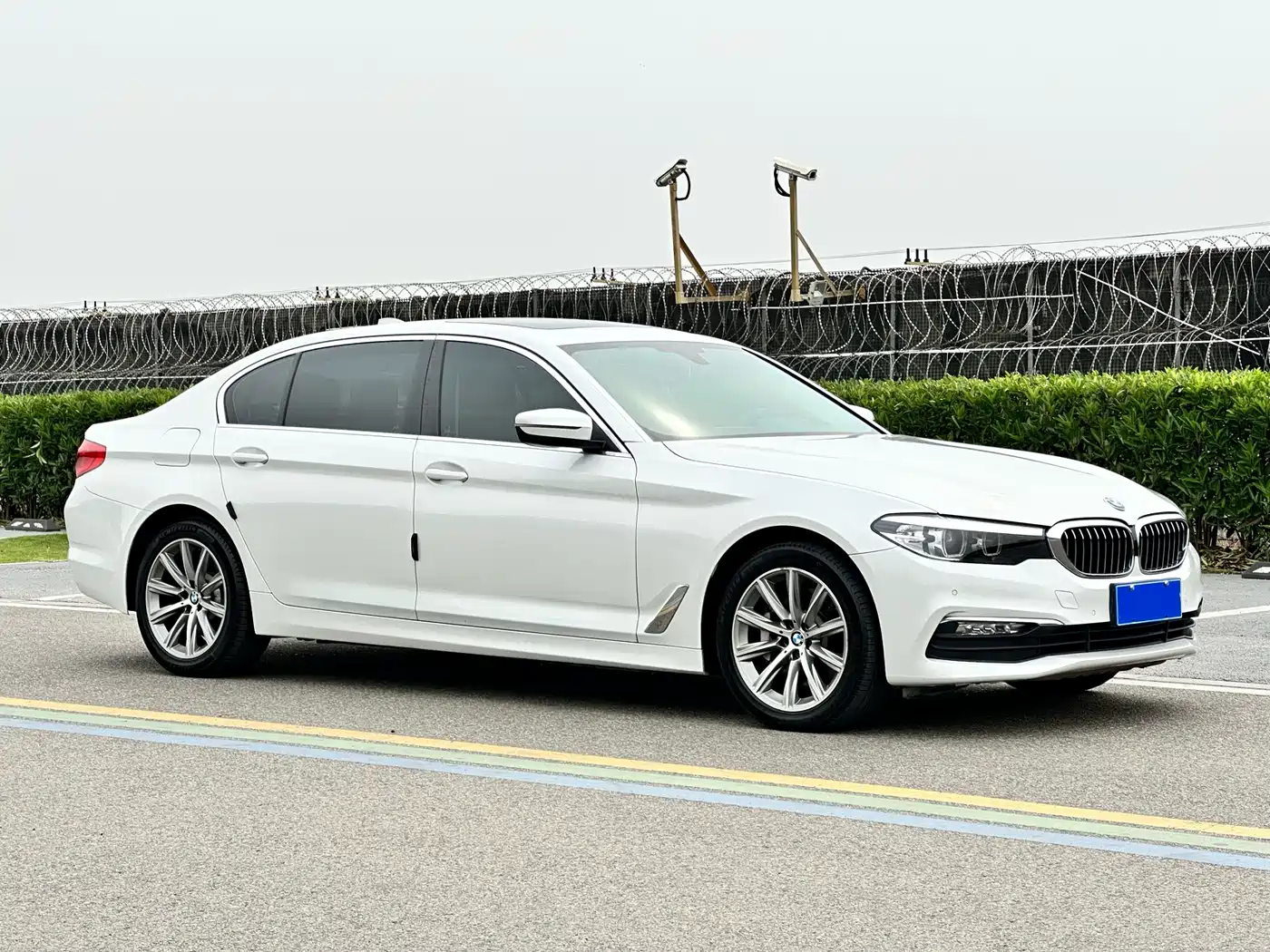 BMW 5 Series 2018 528Li Launch Special Edition фото 3