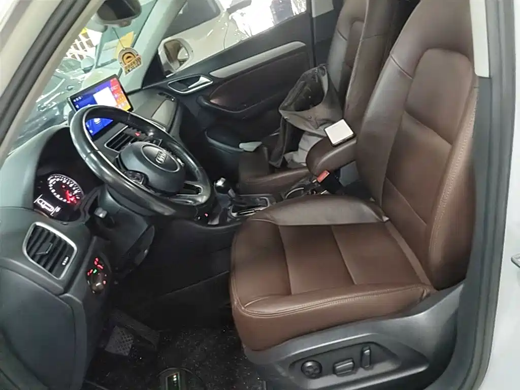 Audi Q3 2015 30 TFSI Progressive фото 15