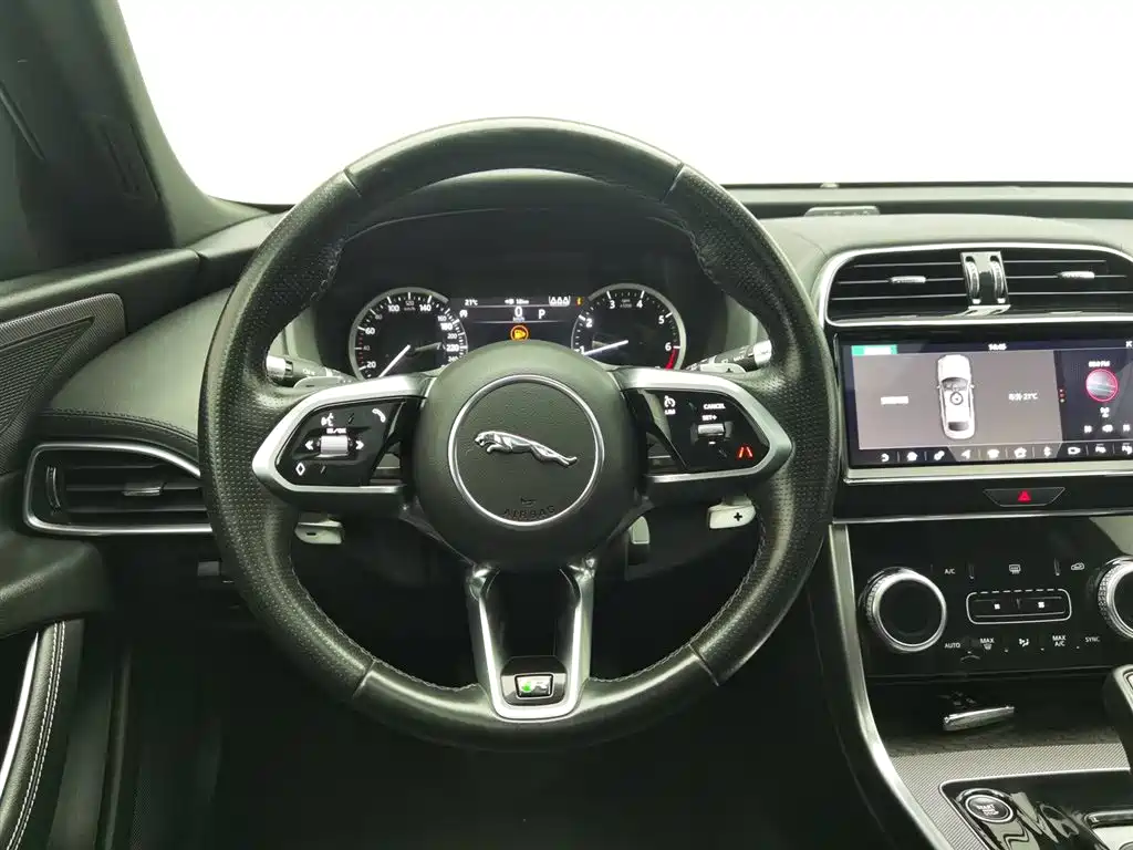Jaguar XEL 2020 2.0T 200PS R-DYNAMIC S Progressive Sport Edition фото 11