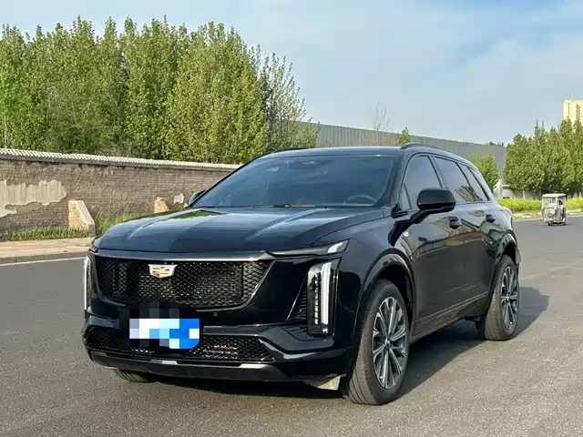 CADILLAC XT5 2025