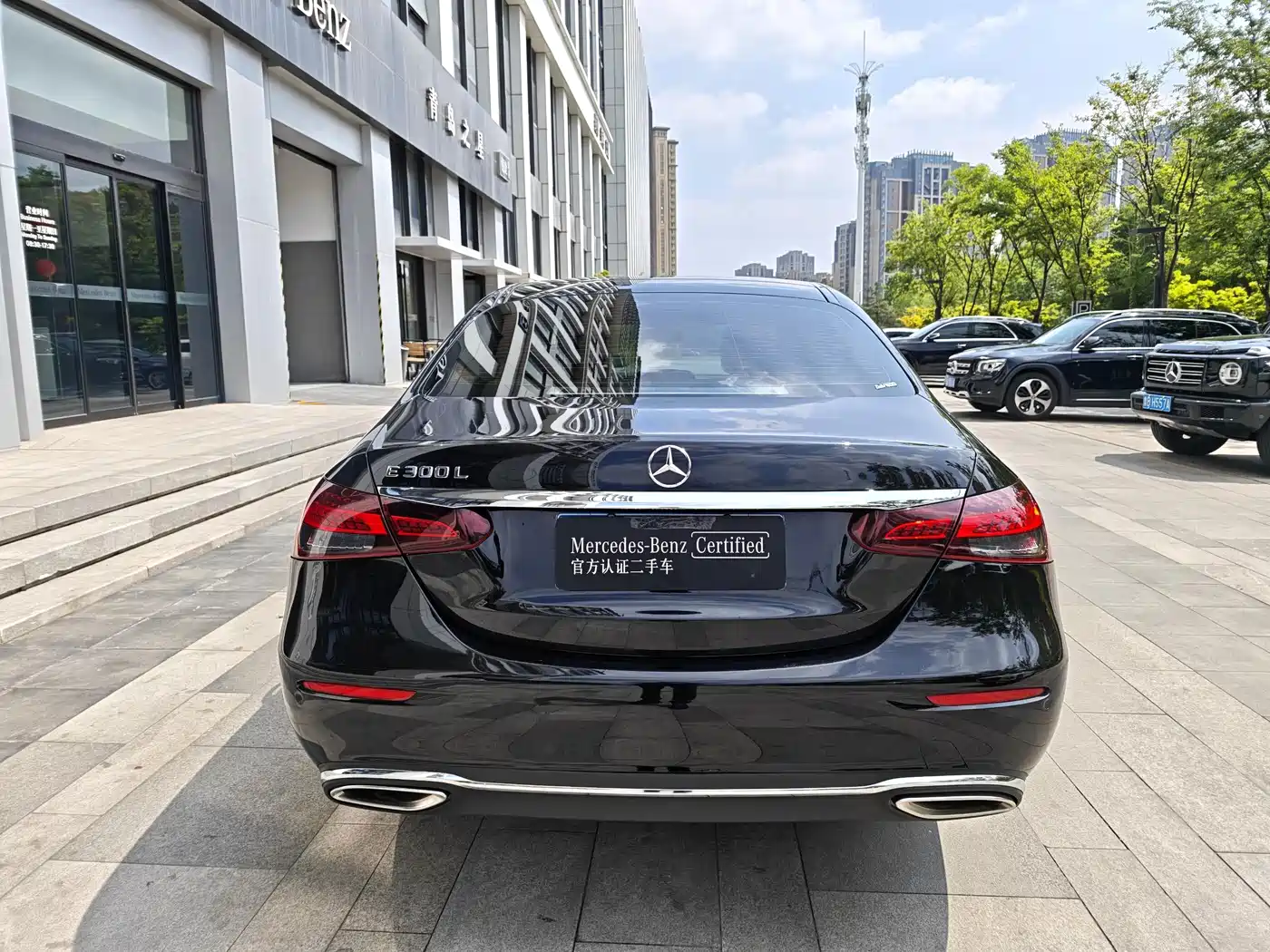 Mercedes-Benz E-Class 2021 E 300 L Fashion фото 8