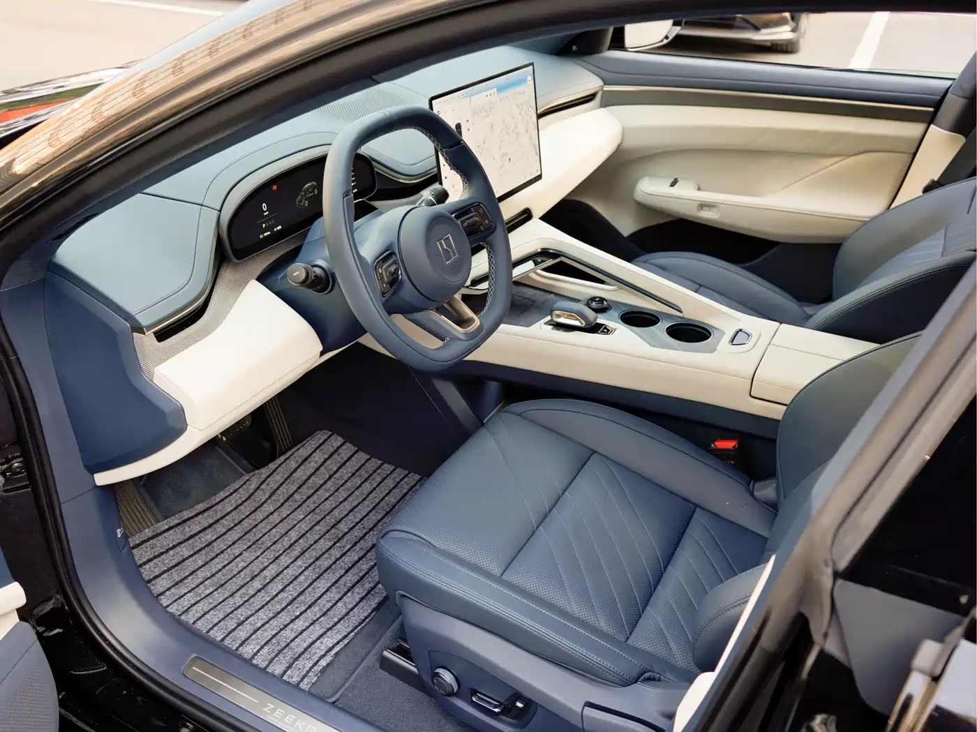 ZEEKR EXTREME KRYPTON 001