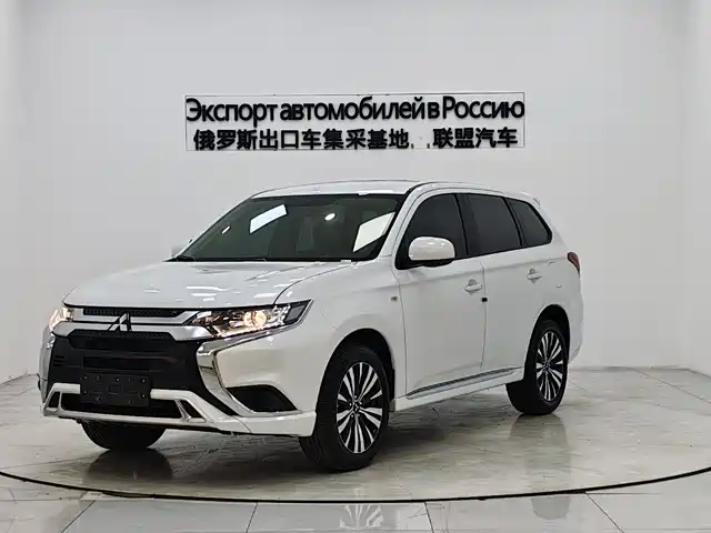 mitsubishi outlander