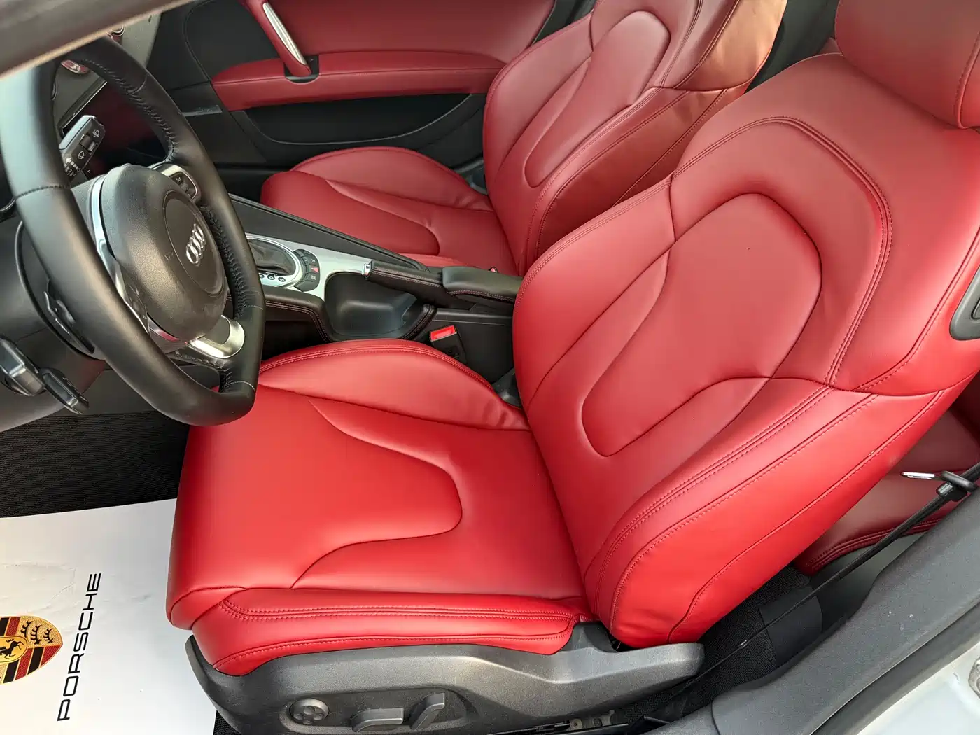 Audi TT 2010 TT 2.0TFSI Collector's Edition фото 10