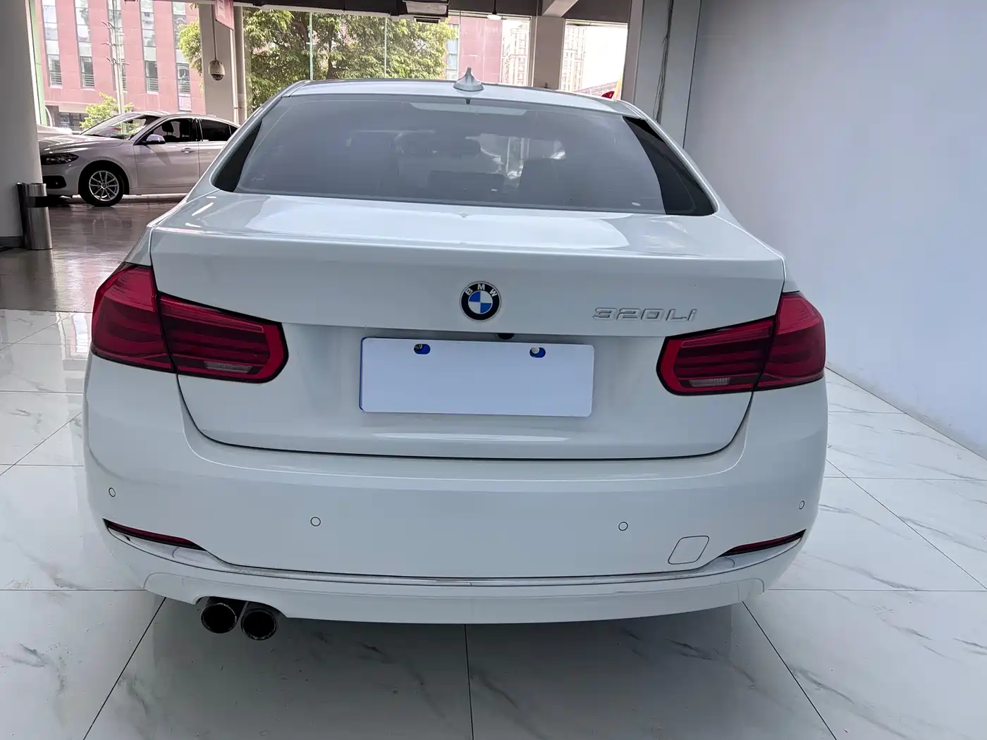 BMW 3 Series 2017 320Li Fashion фото 6