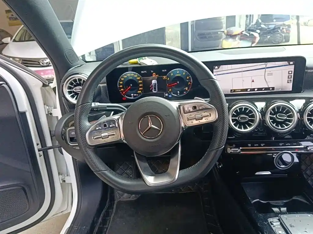 Mercedes-Benz A-Class 2022 Facelift A 200 L Sport Sedan Fashion Style фото 11