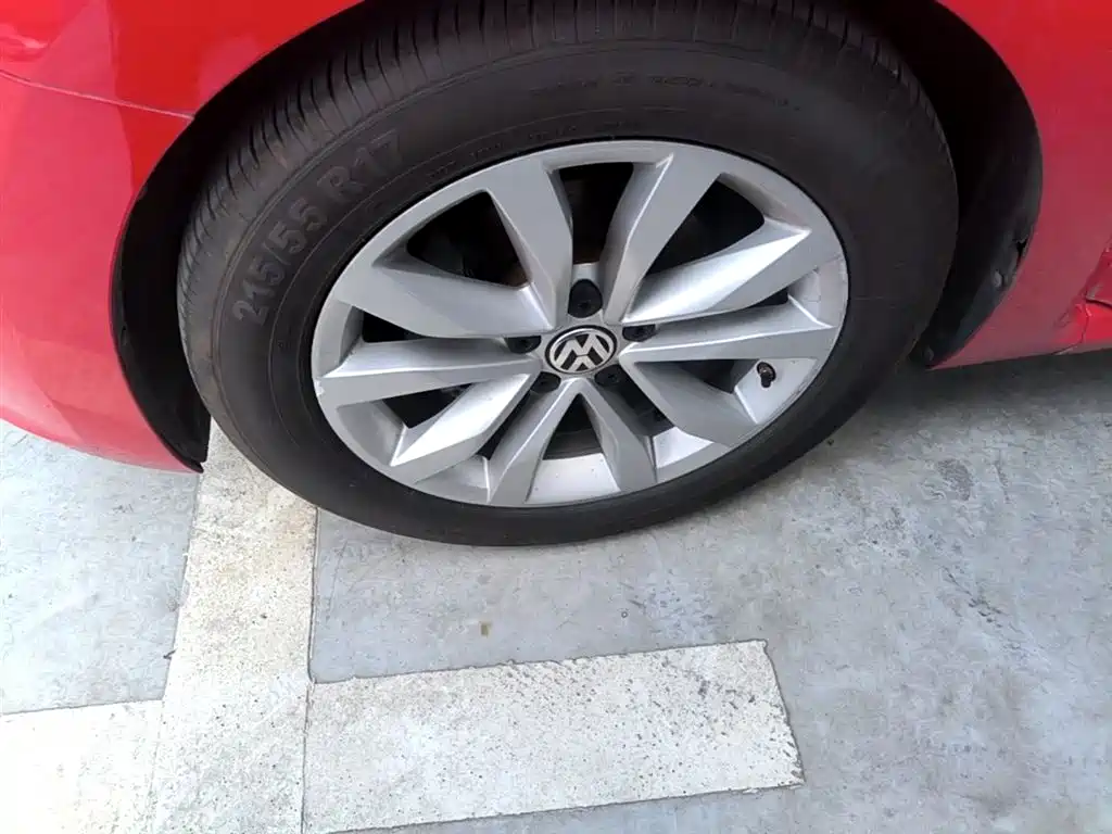 Volkswagen Beetle 2015 280TSI фото 23