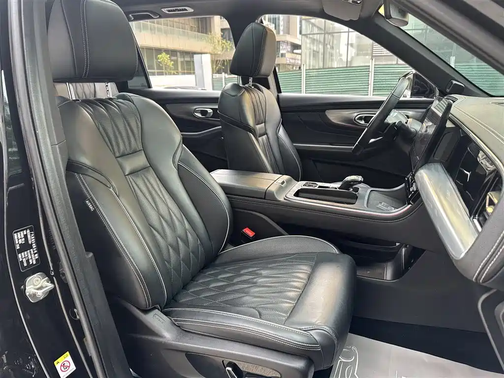 GAC Trumpchi Trumpchi GS8 2022 Pilot Series 2.0TGDI 2WD Luxury Smart Connect Edition (7-Seater) фото 9
