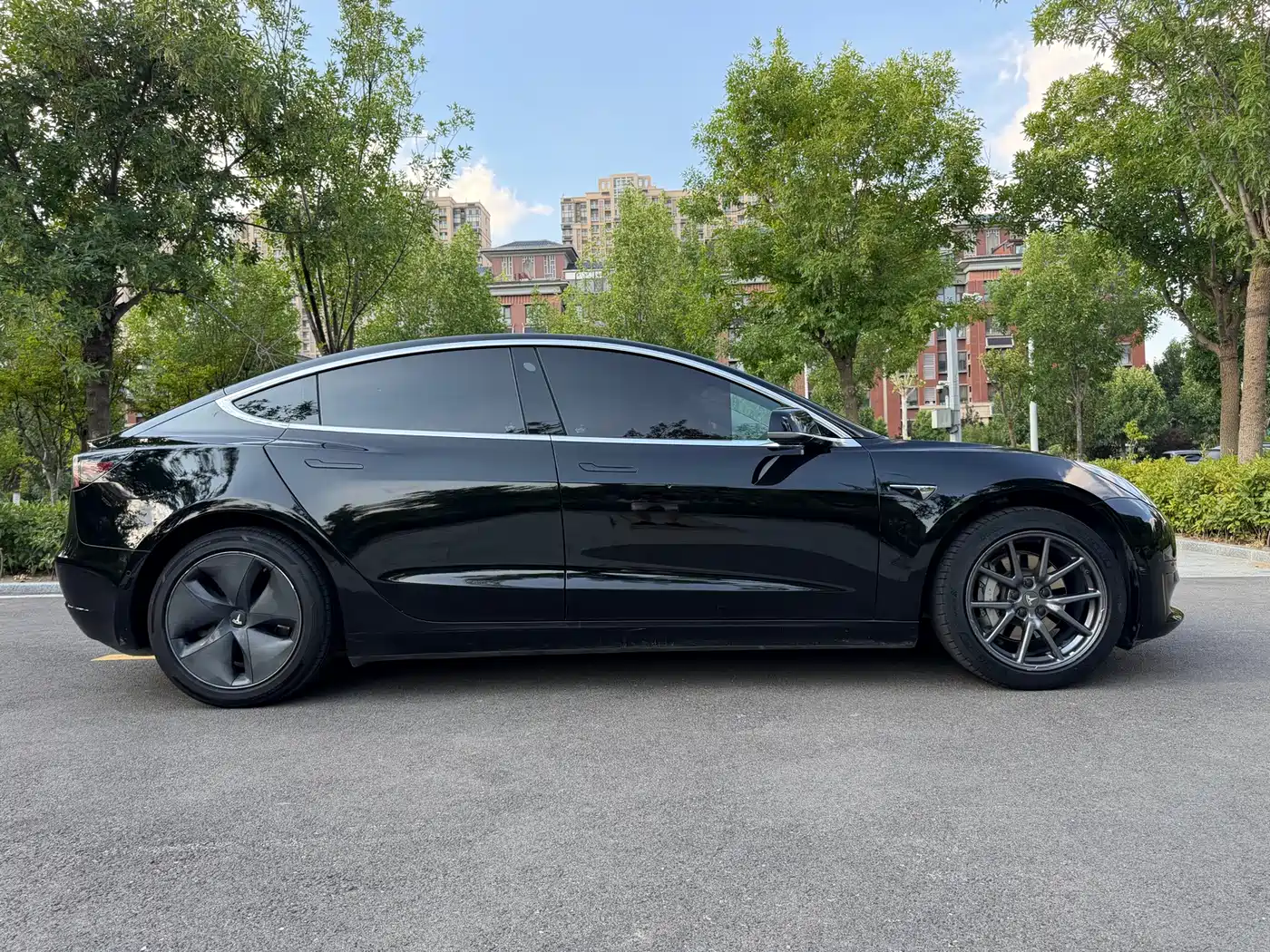 Tesla Model 3 2020 2020 Standard Range Rear-Wheel Drive Upgrade