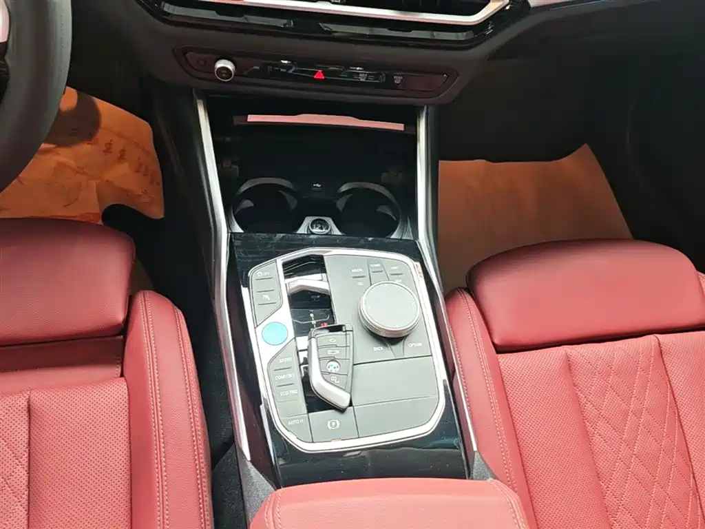 BMW i3 2024 eDrive 35 L фото 14