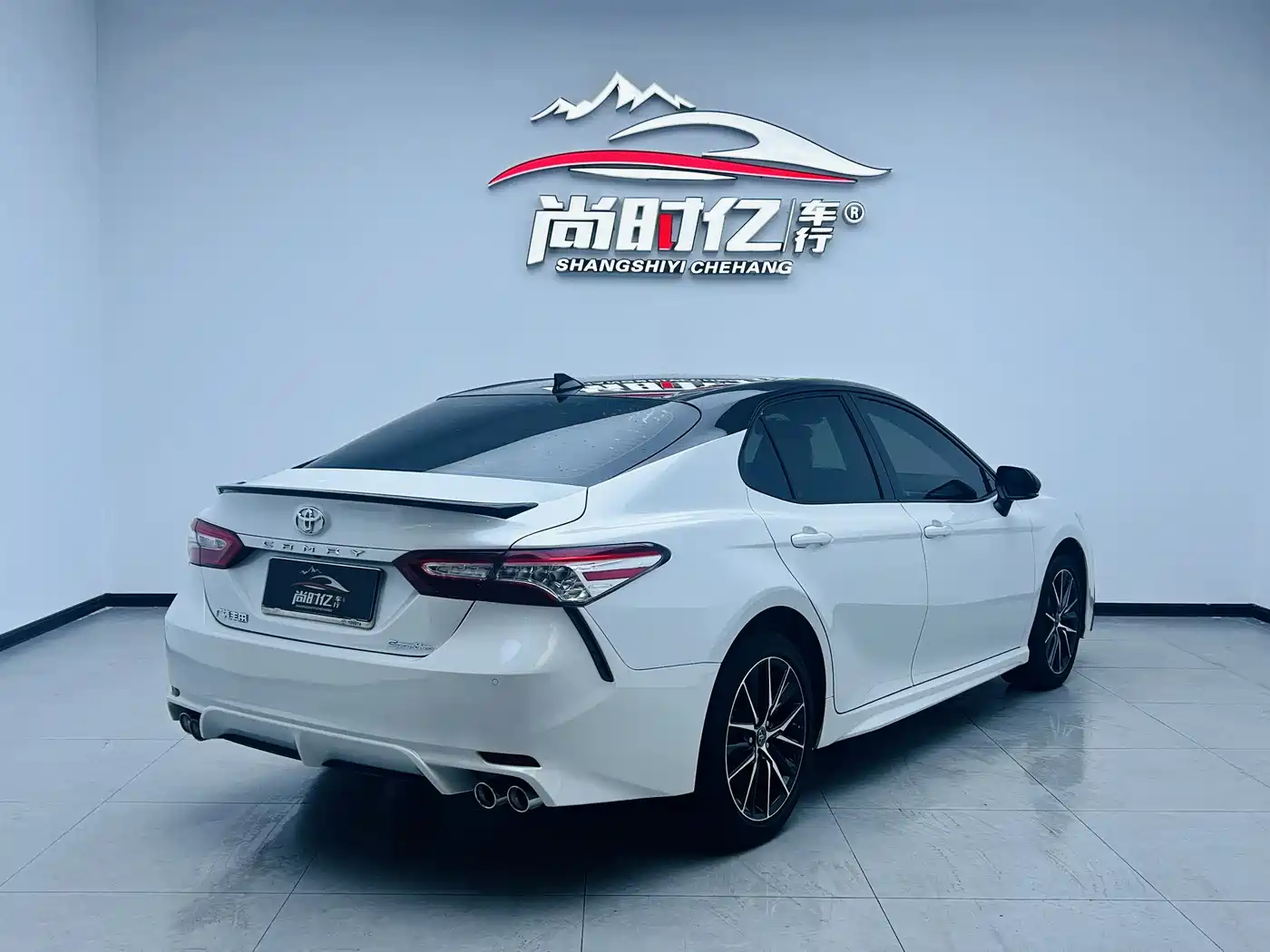 Toyota Camry 2021 2.0S Sporty Edition фото 6