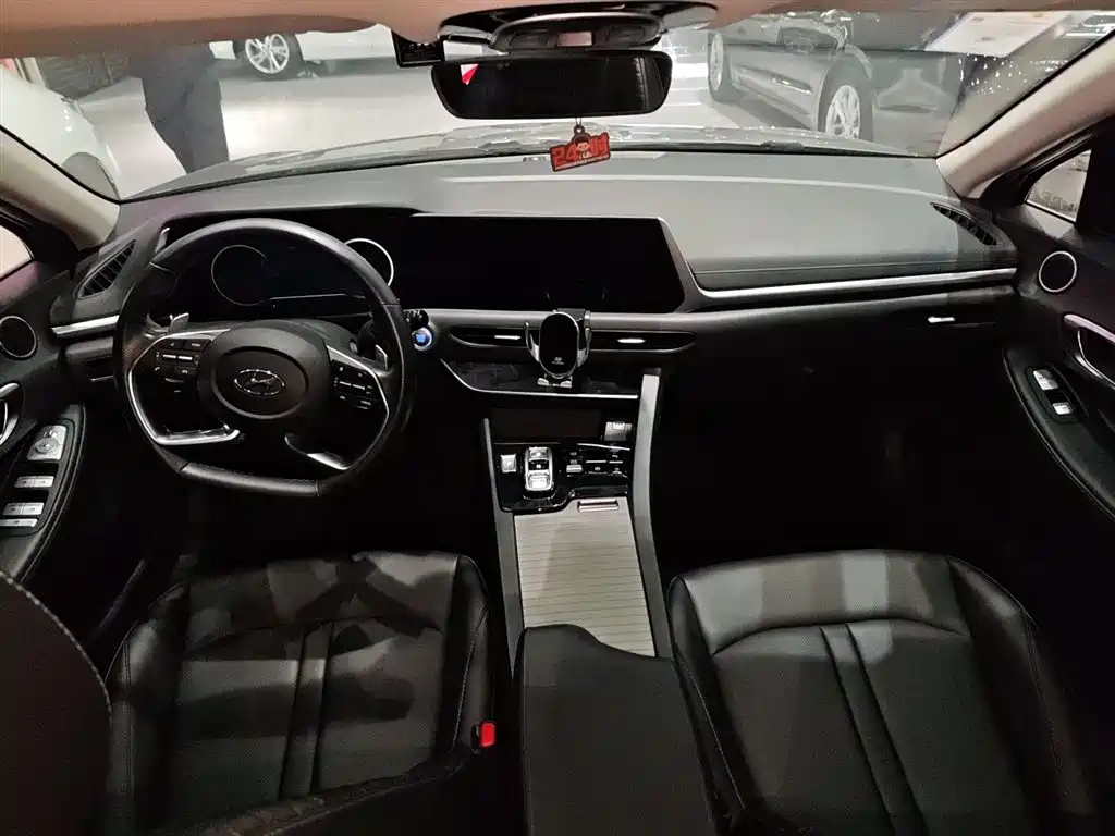 Hyundai Sonata 2020 270TGDi DCT GLS Elite Edition фото 15