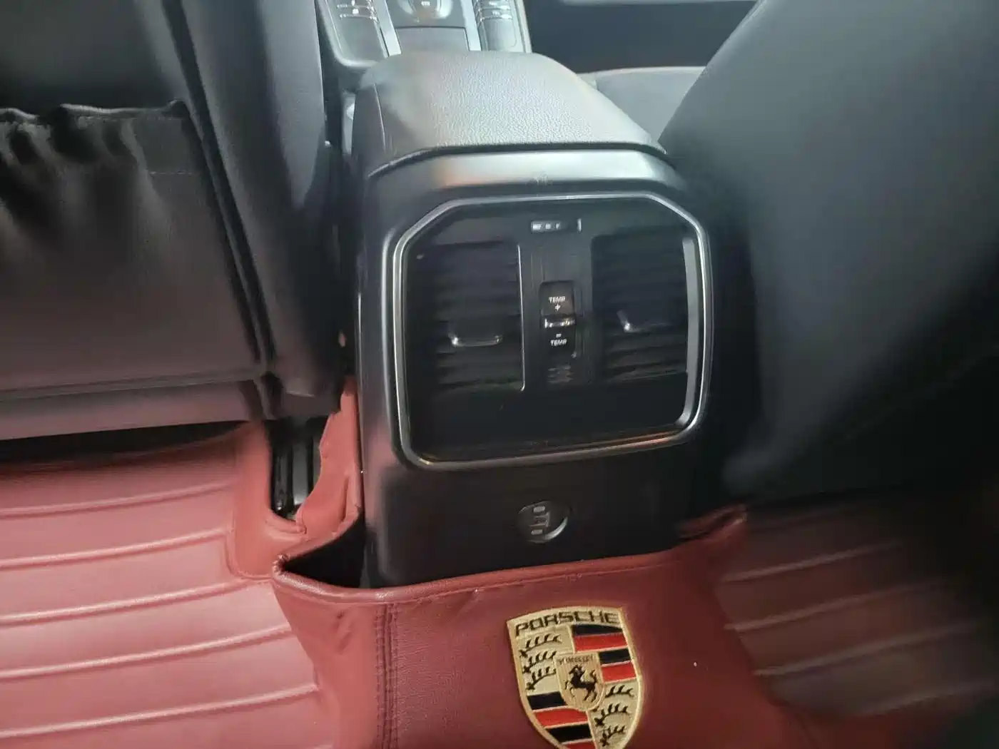 Porsche Macan 2017 Macan 2.0T фото 8