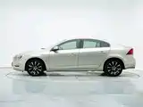 Фото 2 - Volvo S60