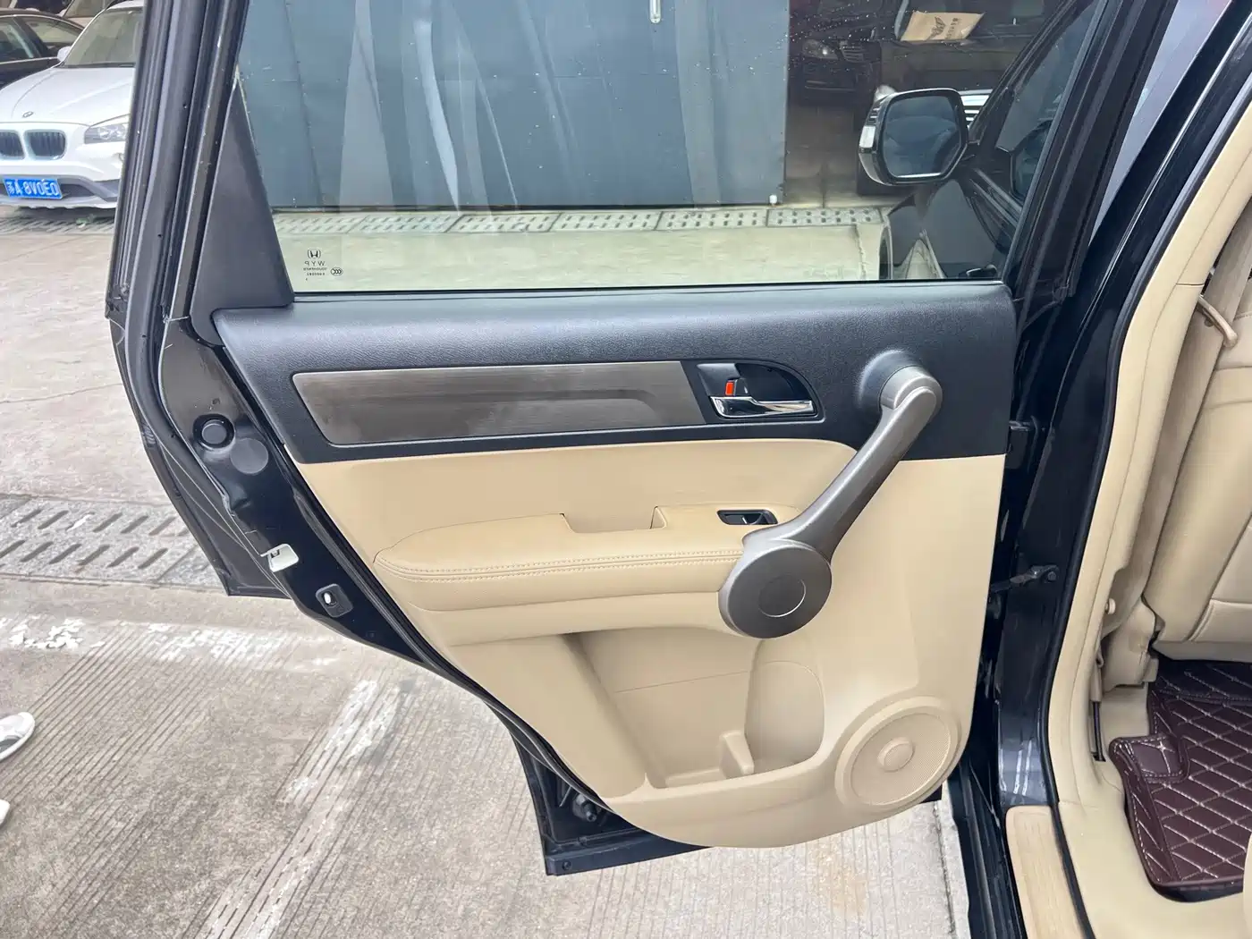Фото 12 - Honda CR-V