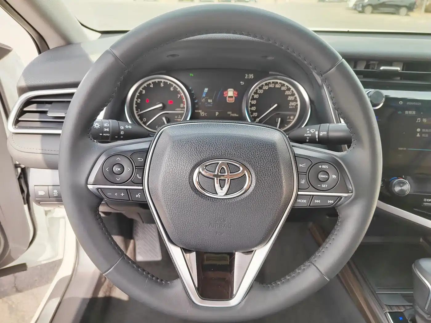 Toyota Camry 2019 2.0G Luxury (China V) фото 8