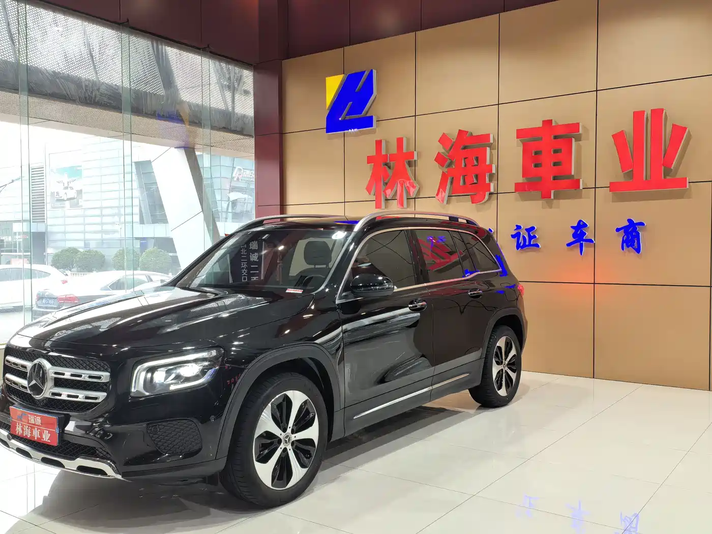 Mercedes-Benz GLB 2022 Facelift GLB 200 Fashion Style фото 2