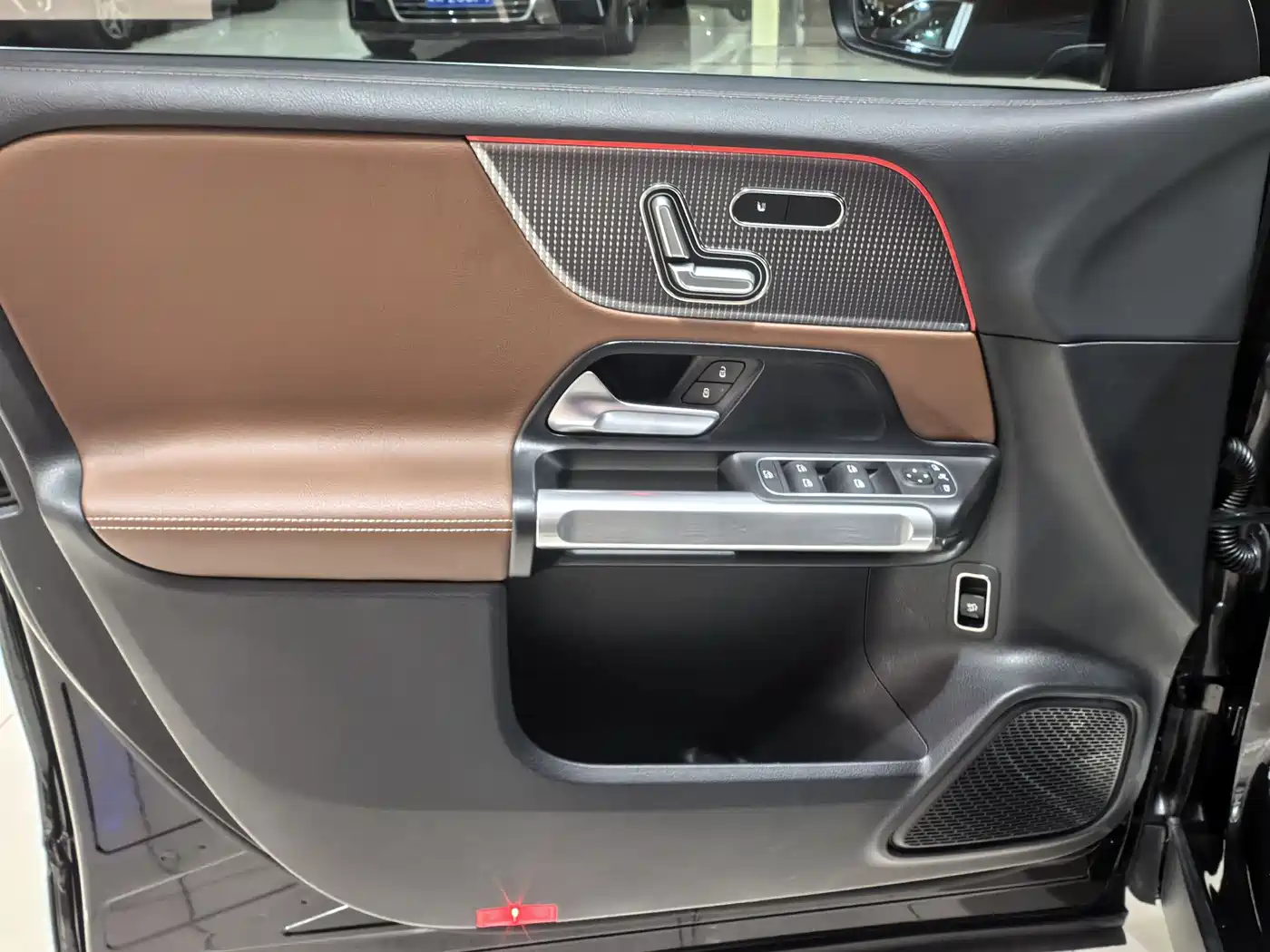Mercedes-Benz GLB 2022 Facelift GLB 200 Fashion Style фото 6