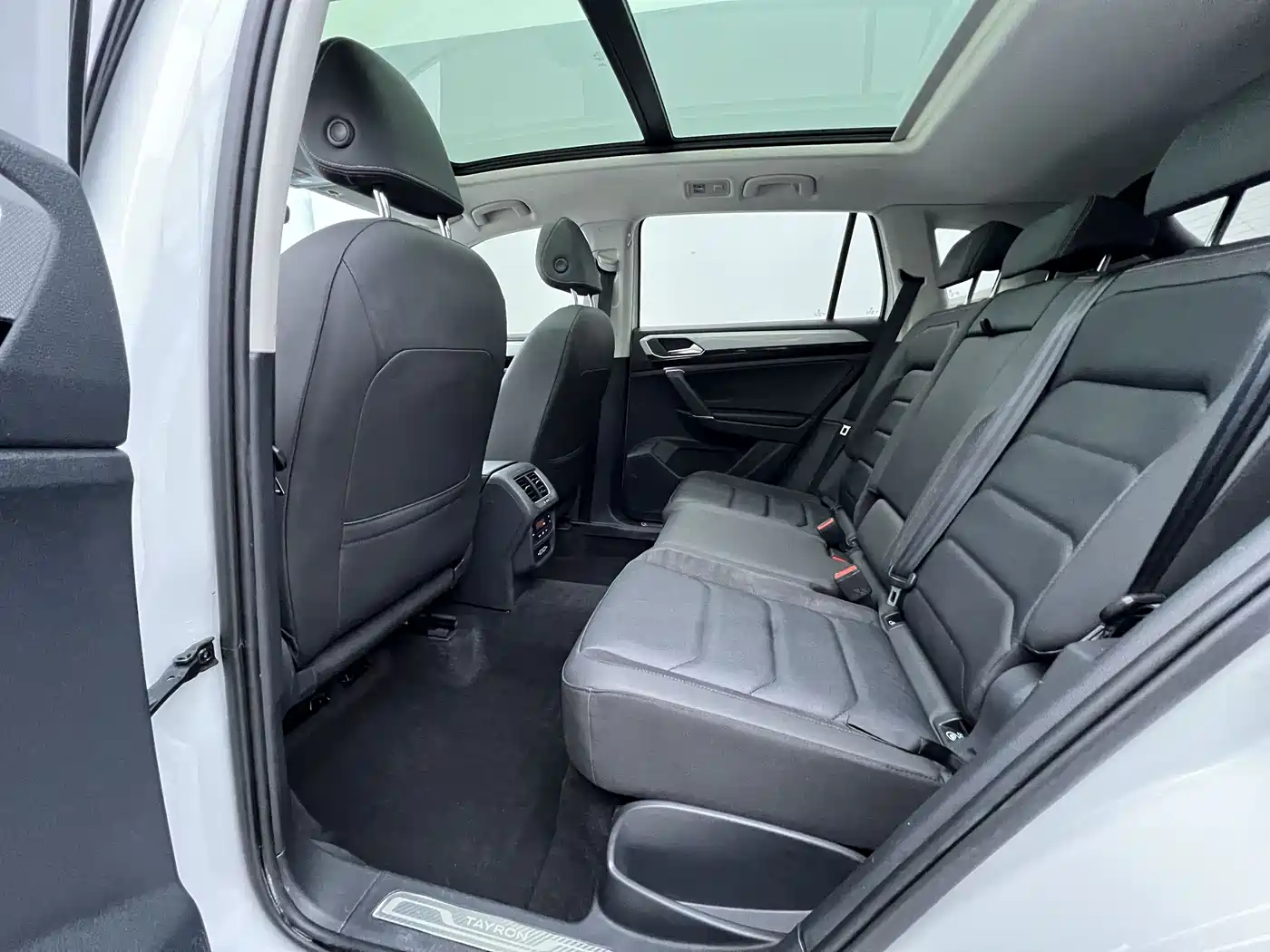 Volkswagen Tayron 2021 280TSI 2WD Luxury Smart Connect фото 12
