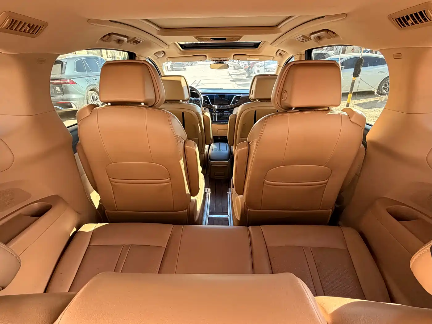 Buick GL8 2018 ES 28T Luxury Type China VI фото 15