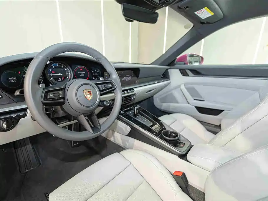 Porsche 911 2023 Carrera 3.0T фото 15